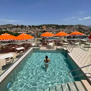 Hotel Barcelo Carmen Grenada