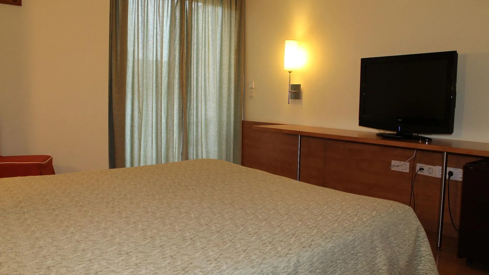 Hotel Flora Parc Castelldefels